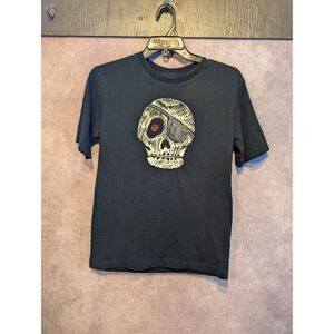 Pirot skull T-shirt size medium